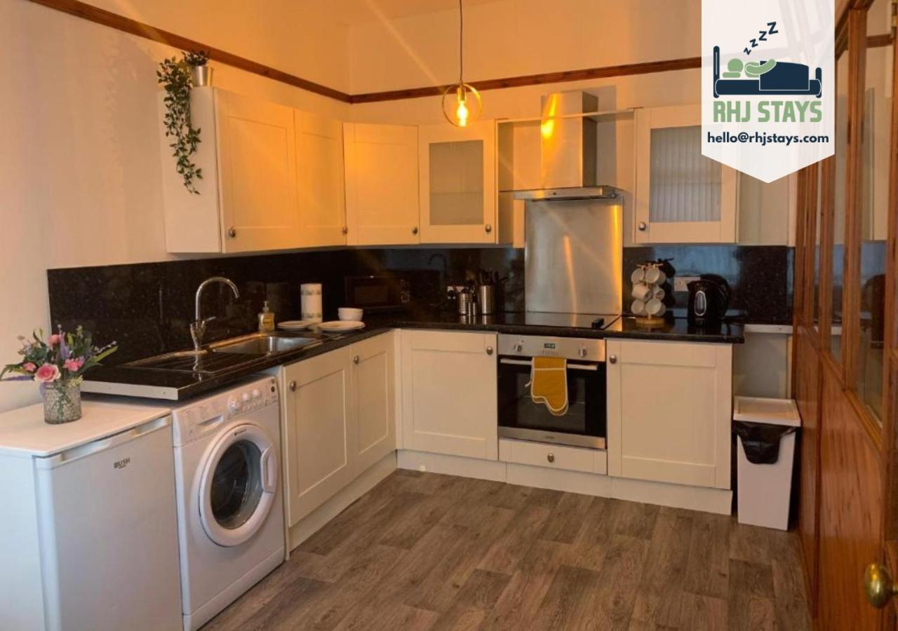 גטשהד Rodsley - 2 Bedroom 1St Floor Flat Free Parking Wifi And Netflix מראה חיצוני תמונה